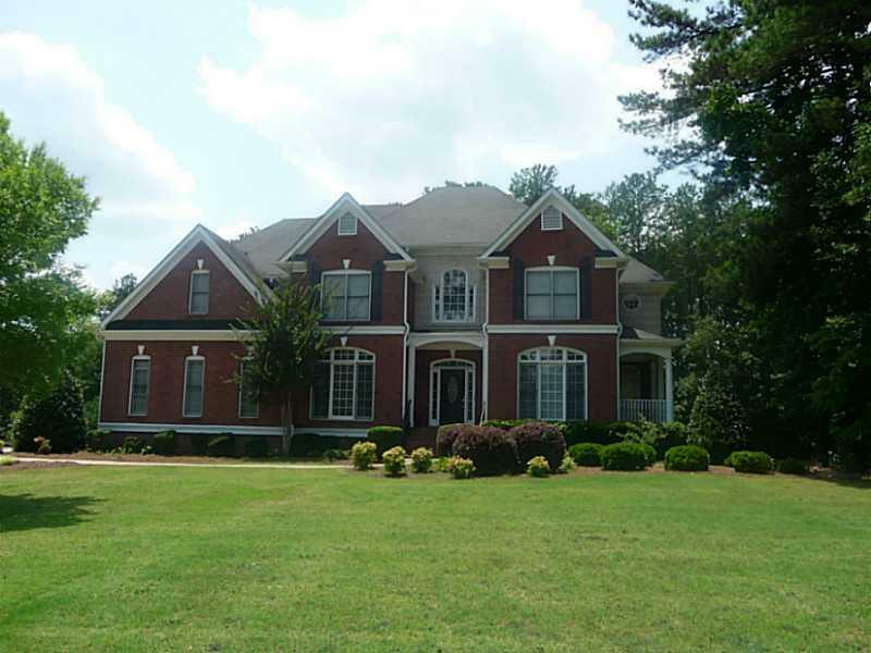 Property Photo:  815 James Madison Drive   30331 