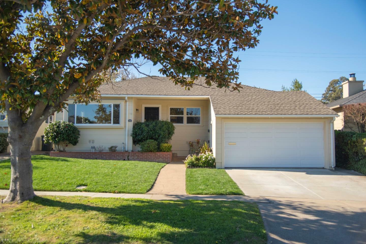 Property Photo:  2502 Alameda De Las Pulgas  CA 94403 