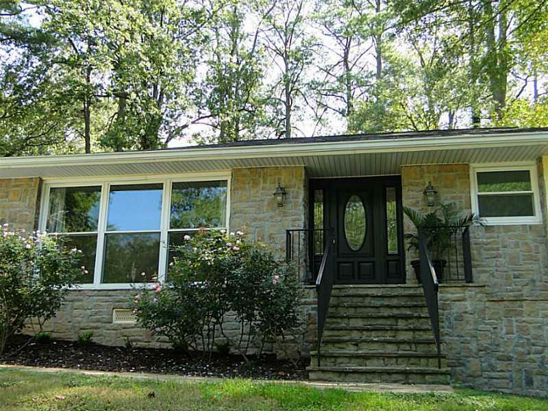 Property Photo:  3479 Rockhaven Circle NE   30324 