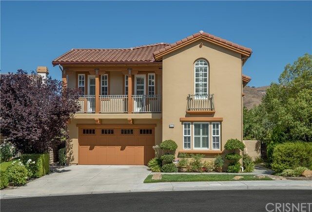 Property Photo: 4701 Luna Court CA 91302