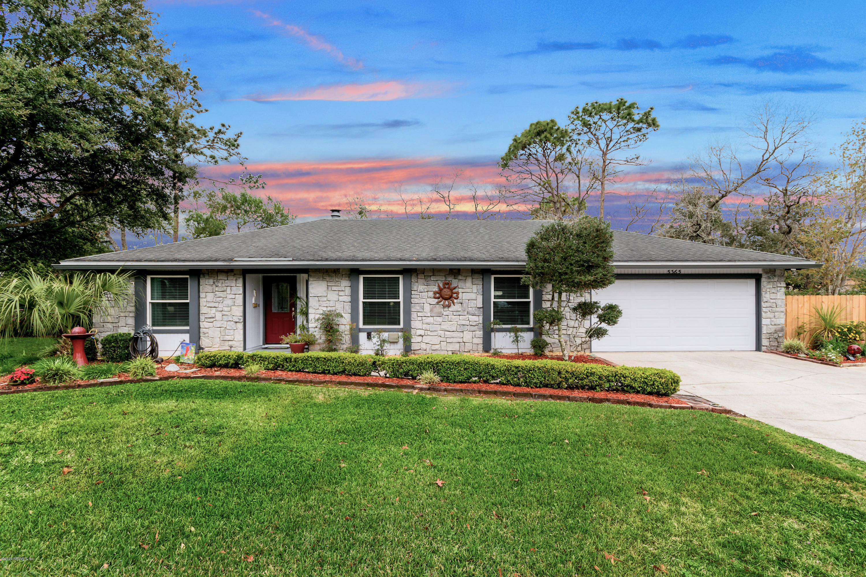 Property Photo: 5365 Cregier Drive FL 32258