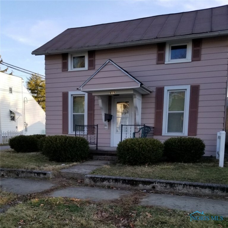 Property Photo:  615 W Fremont Street  OH 44830 