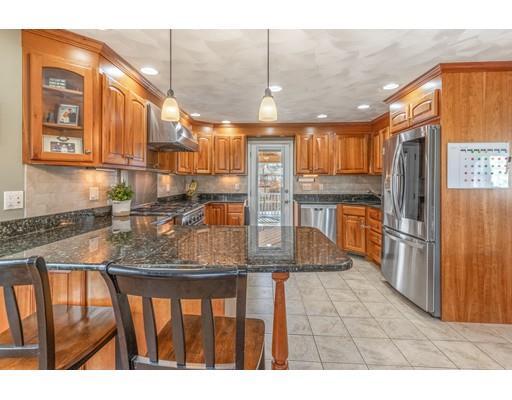 Property Photo: 4 Bradford Rd MA 01887
