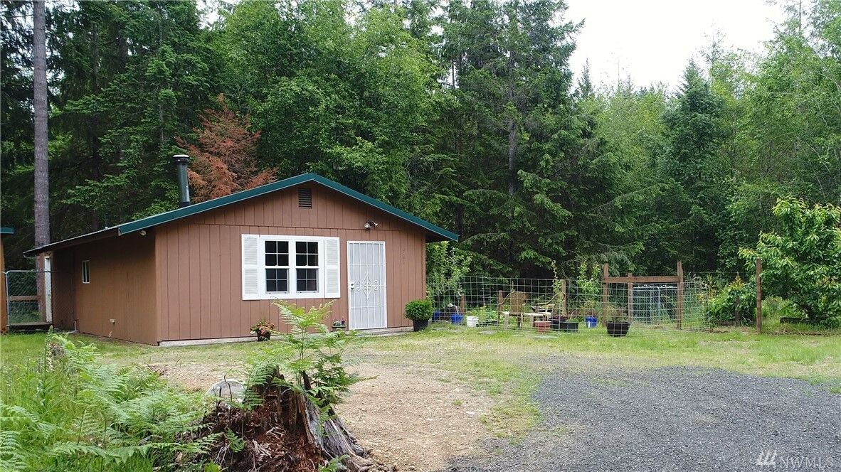 Property Photo: 921 E Phillips Lake Loop Road WA 98584