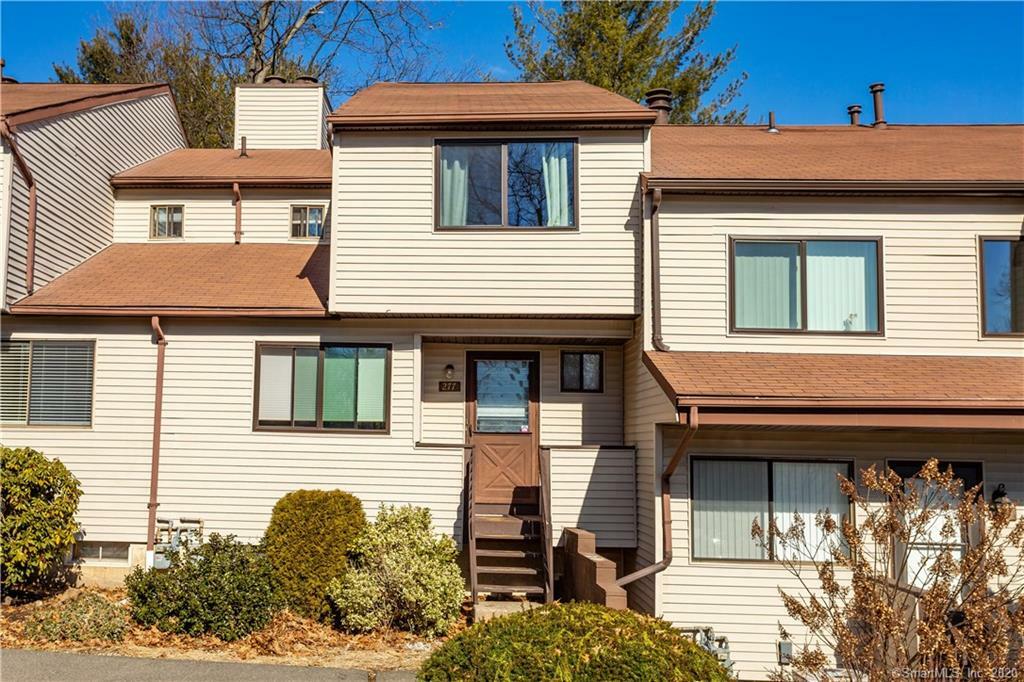 Property Photo: 277 Cottonwood Road 277 CT 06111