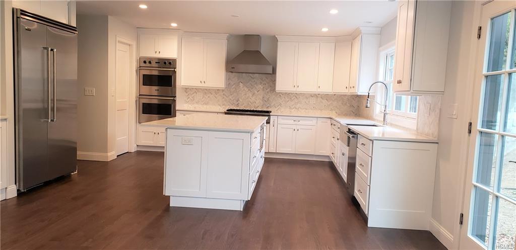 Property Photo:  26 Walworth Avenue  NY 10583 