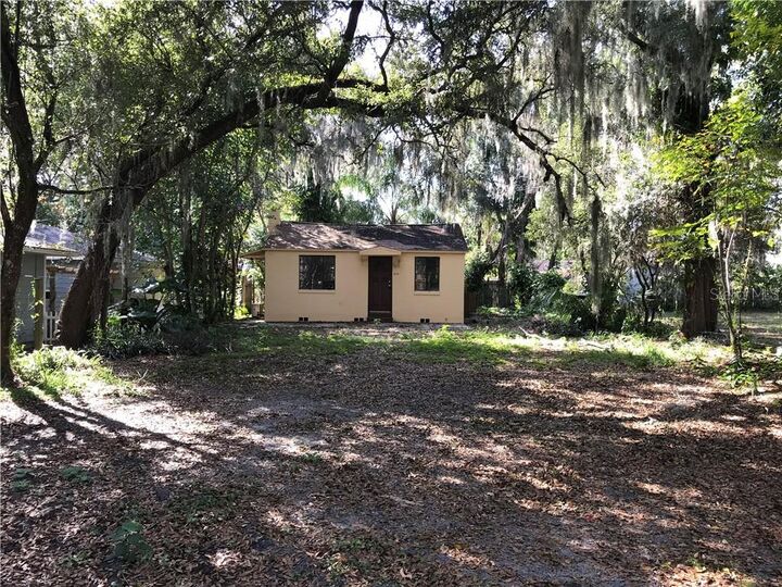 Property Photo:  514 E Kaley Street  FL 32806 