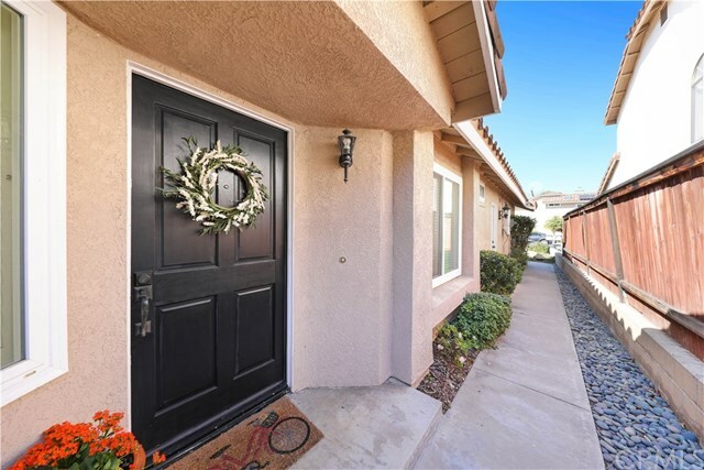 Property Photo:  24942 Villarente Street  CA 92677 