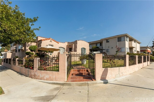 Property Photo:  301 E Plymouth Street  CA 90302 