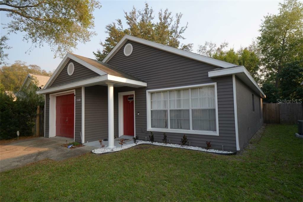 Property Photo:  5320 Pinto Way  FL 32810 