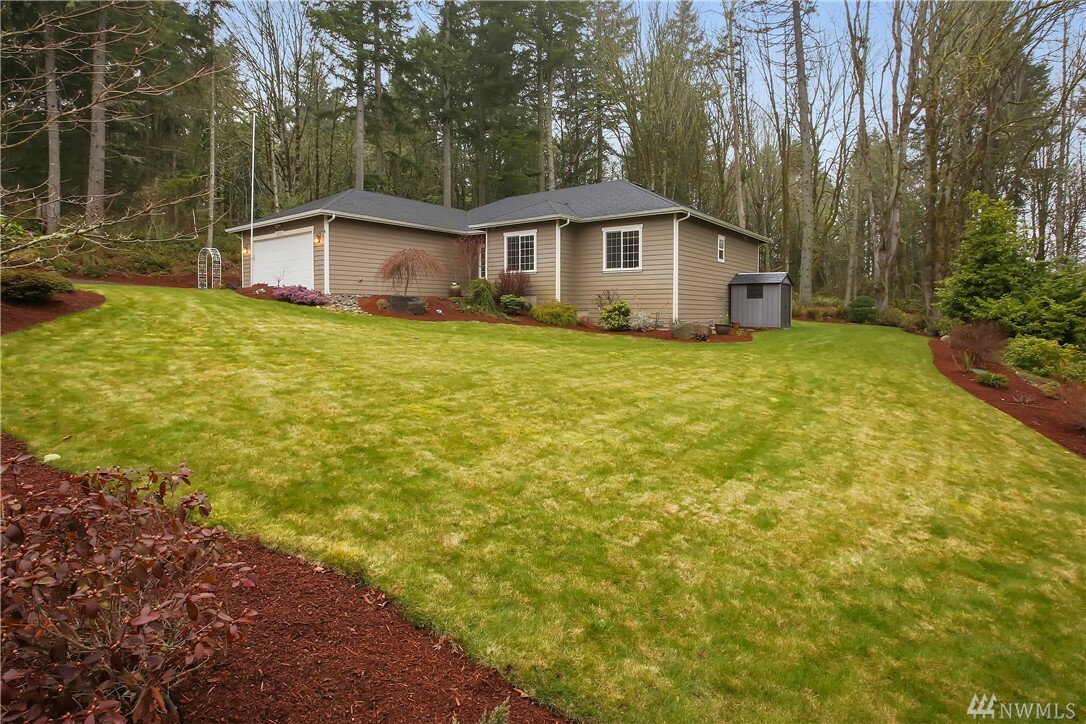 Property Photo:  6017 E Rusty Ct  WA 98366 