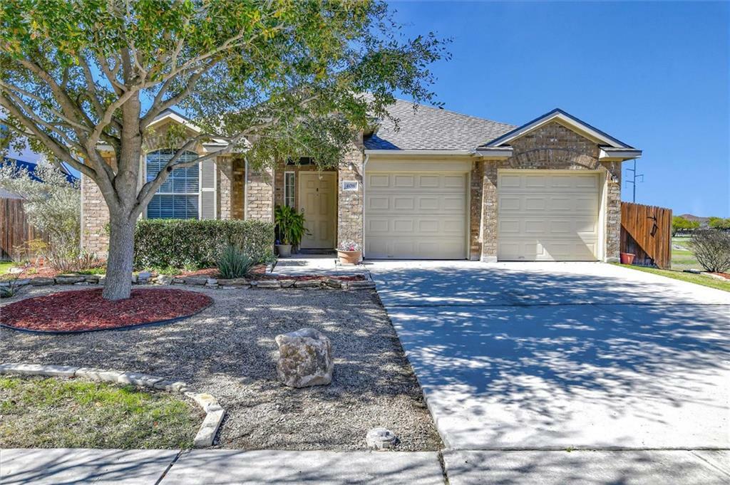 Property Photo:  408 Roadrunner Avenue  TX 78130 