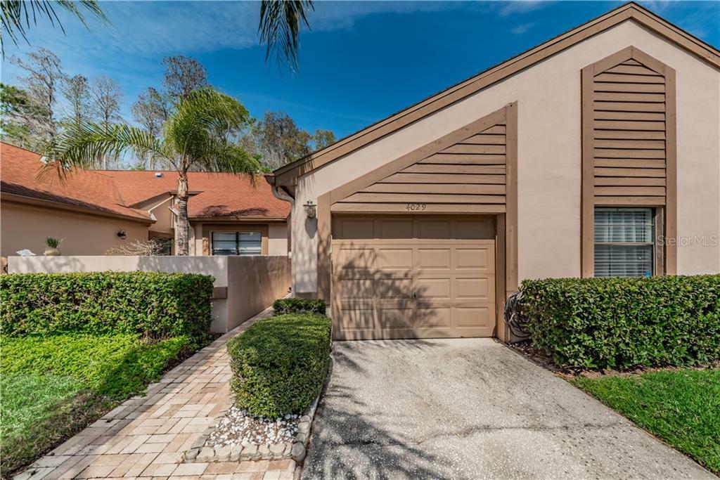 Property Photo:  4029 Mermoor Court  FL 34685 