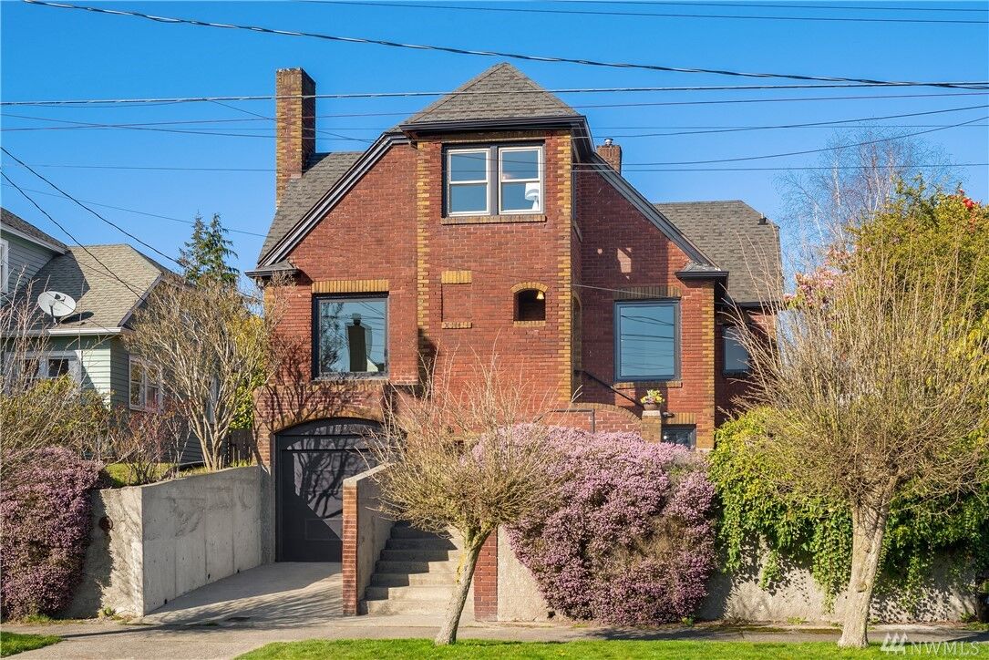 Property Photo: 3022 NW 74th Street WA 98117