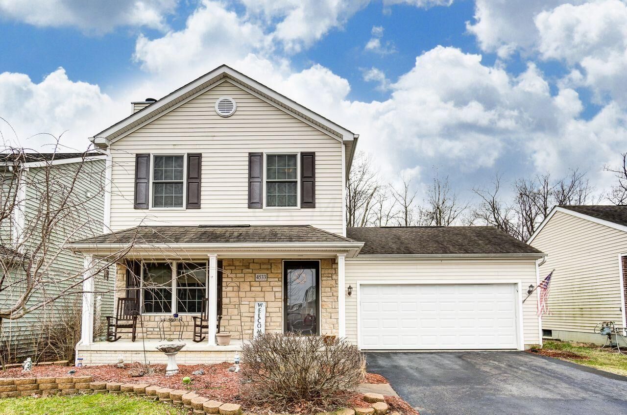 Property Photo: 4533 Switchback Trail OH 43228