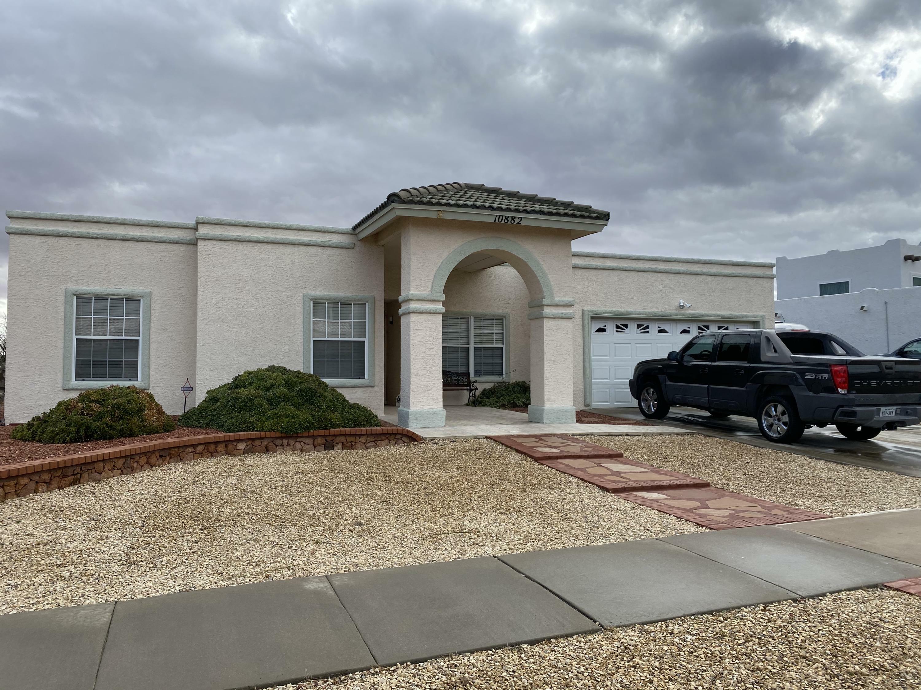 Property Photo:  10882 Loma De Alma Drive  TX 79934 