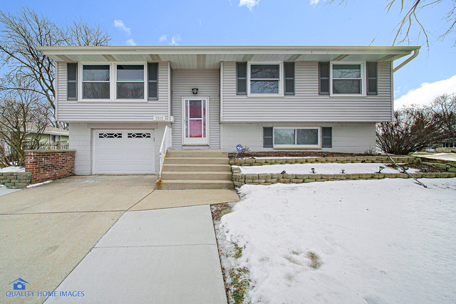 Property Photo:  1513 Dedham Lane  IL 60193 