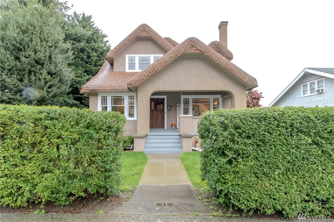 Property Photo: 815 N L Street WA 98403
