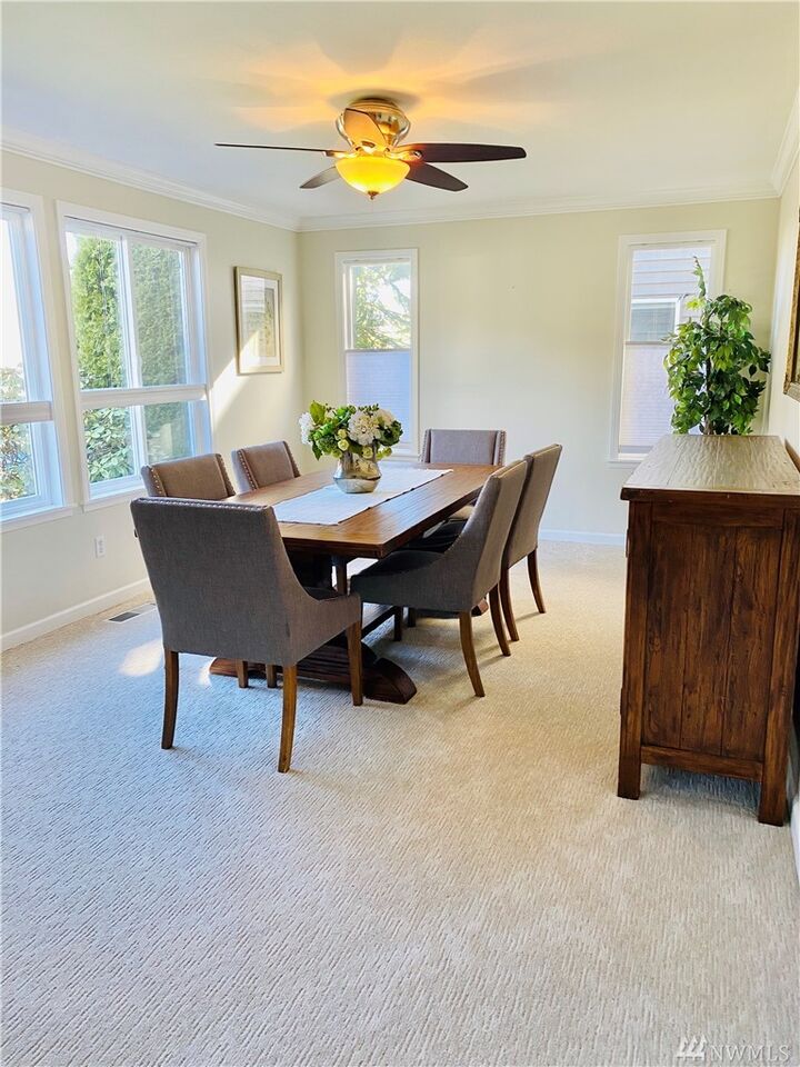 Property Photo: 7114 Autumn Avenue SE WA 98065