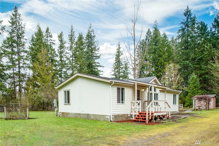 Property Photo:  19916 SE 161st Way  WA 98597 