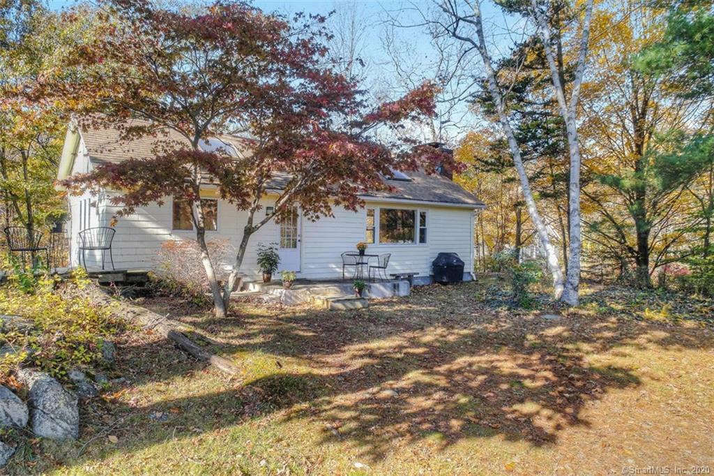 Property Photo:  11 Mountain Road  CT 06897 