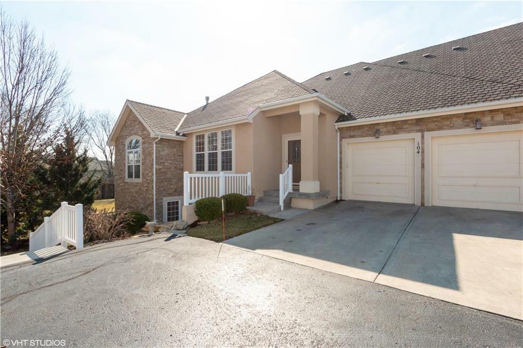 Property Photo:  11575 S Bell Court Drive 104  KS 66061 