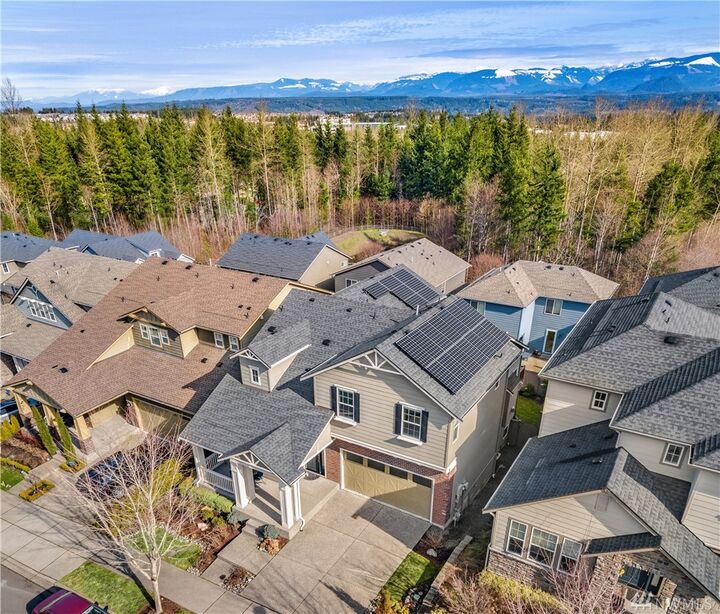 Property Photo: 9026 Brinkley Avenue SE WA 98065