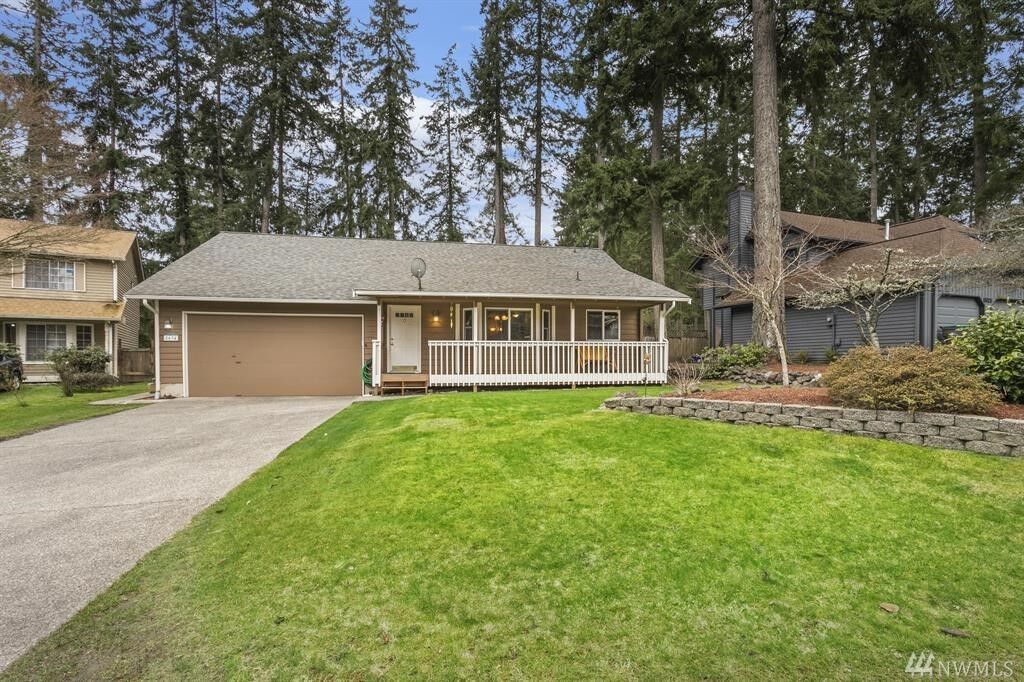 Property Photo:  8634  Foster Grove Court NE  WA 98311 