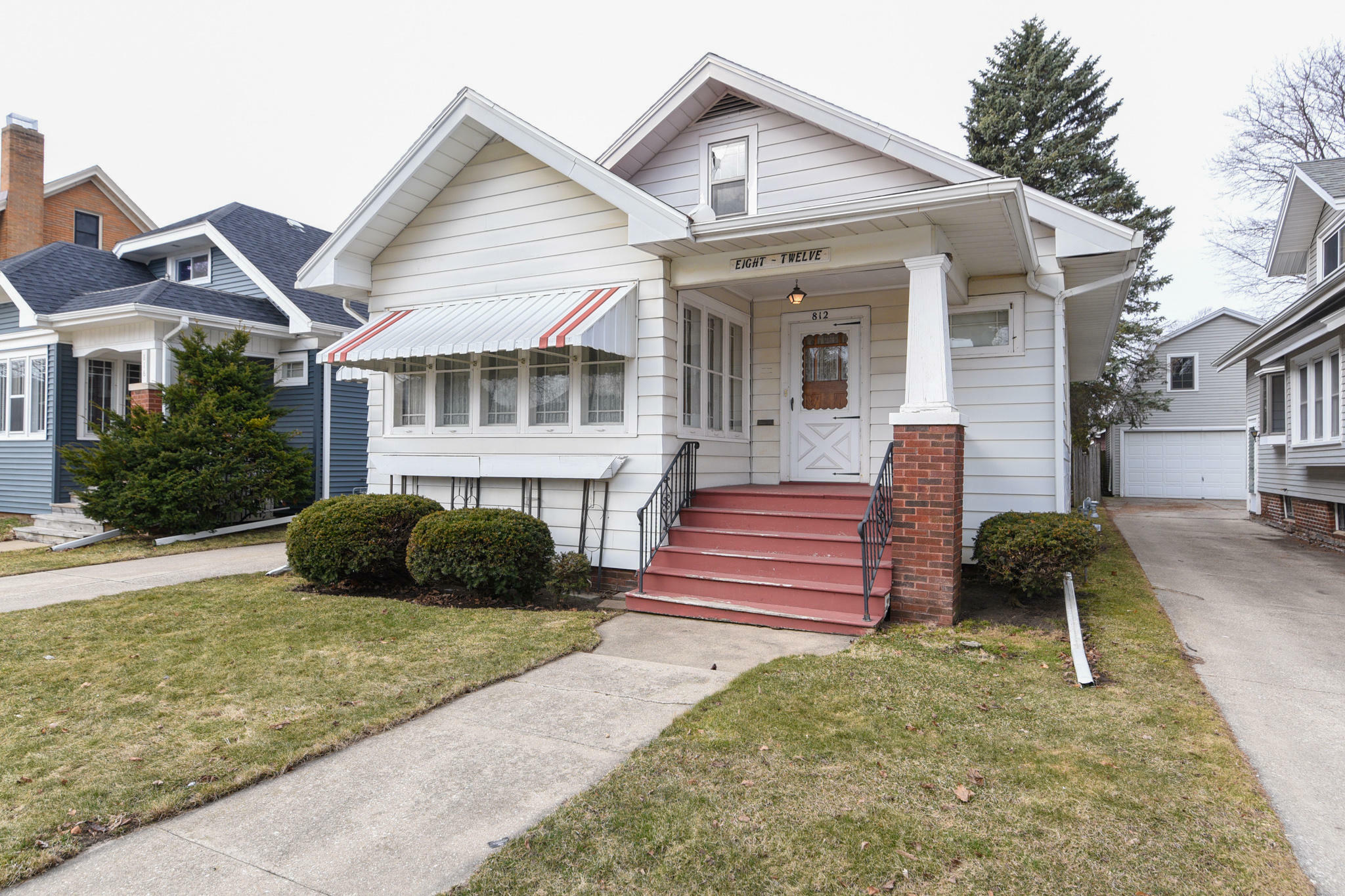 Property Photo:  812 Cleveland Ave  WI 53405 