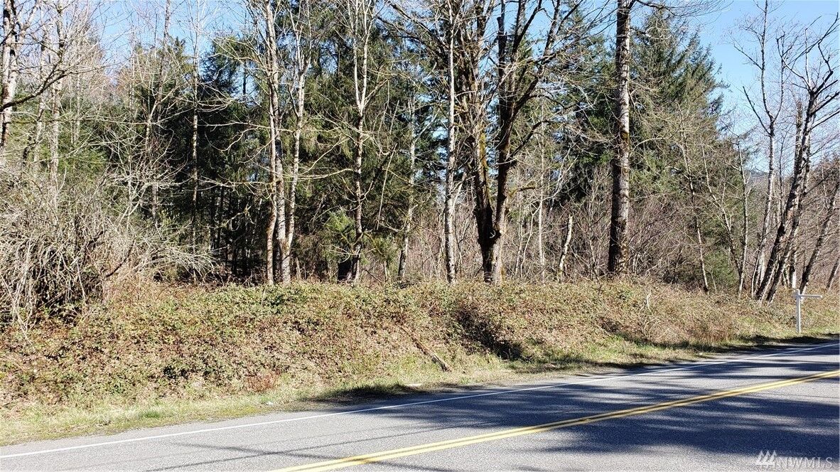 Property Photo: 31900 SE Retreat Kanasket Dr WA 98051