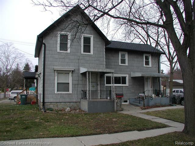 607 609 Jefferson Street  Lapeer MI 48446 photo