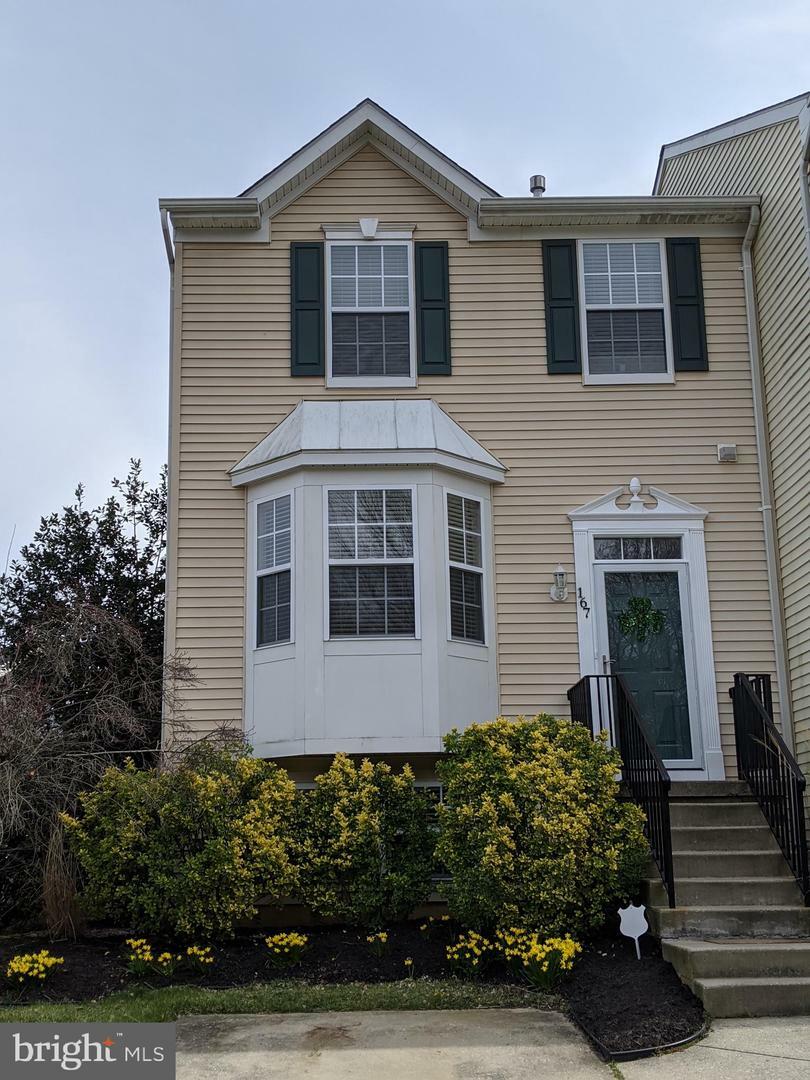 Property Photo:  167 Stoneshire Drive  NJ 08028 