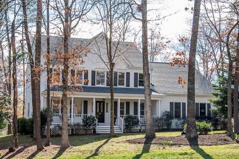 Property Photo: 1895 Cove Pointe Rd VA 22901
