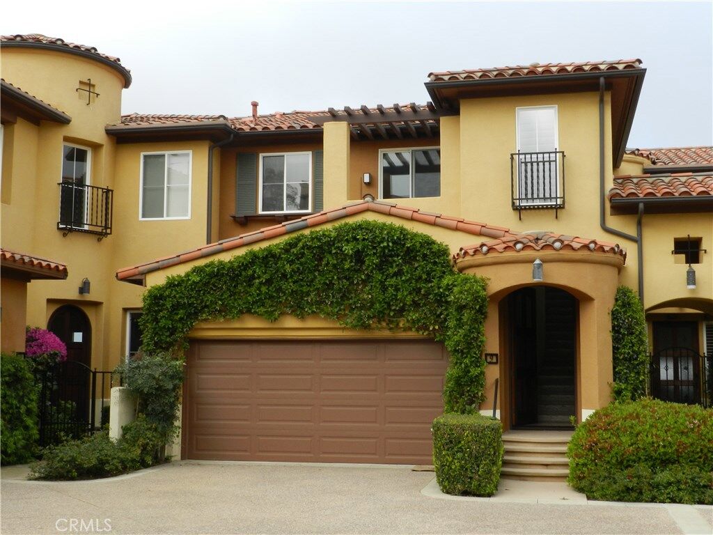 Property Photo: 9 Suprema Drive CA 92657