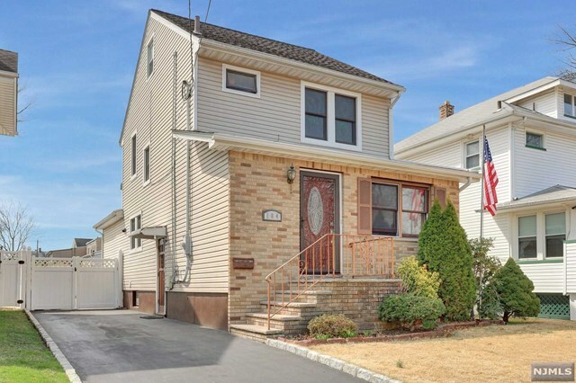 Property Photo:  104 Post Avenue  NJ 07071 