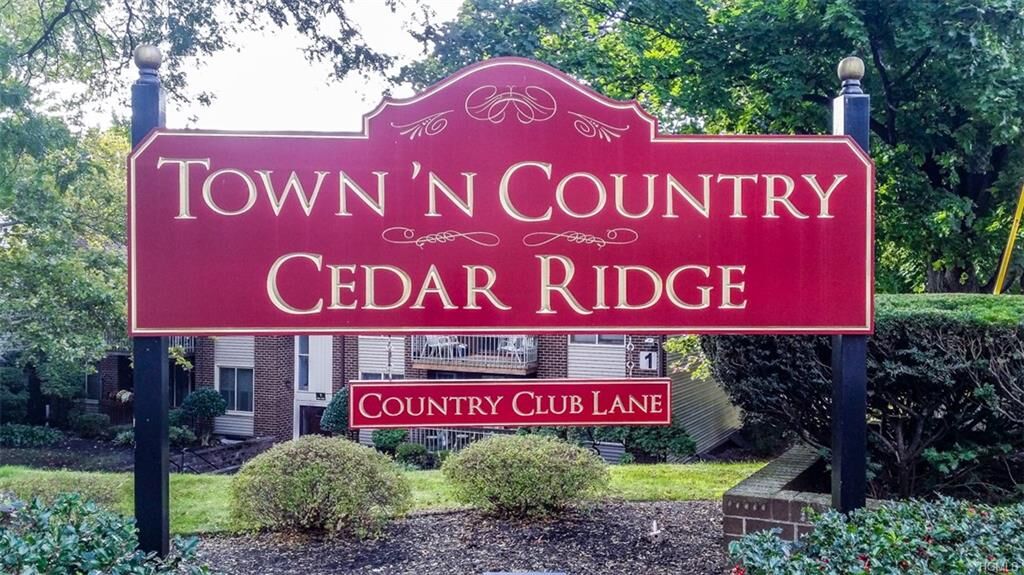 Property Photo:  175 Country Club Lane  NY 10970 