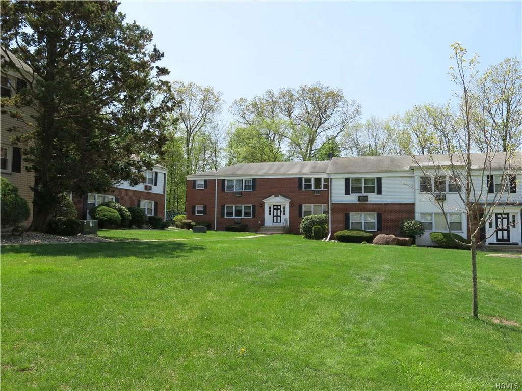 Property Photo:  15 Revere Court 2501  NY 10901 