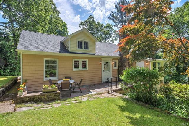 Property Photo:  18 Fairview Drive  NY 10598 