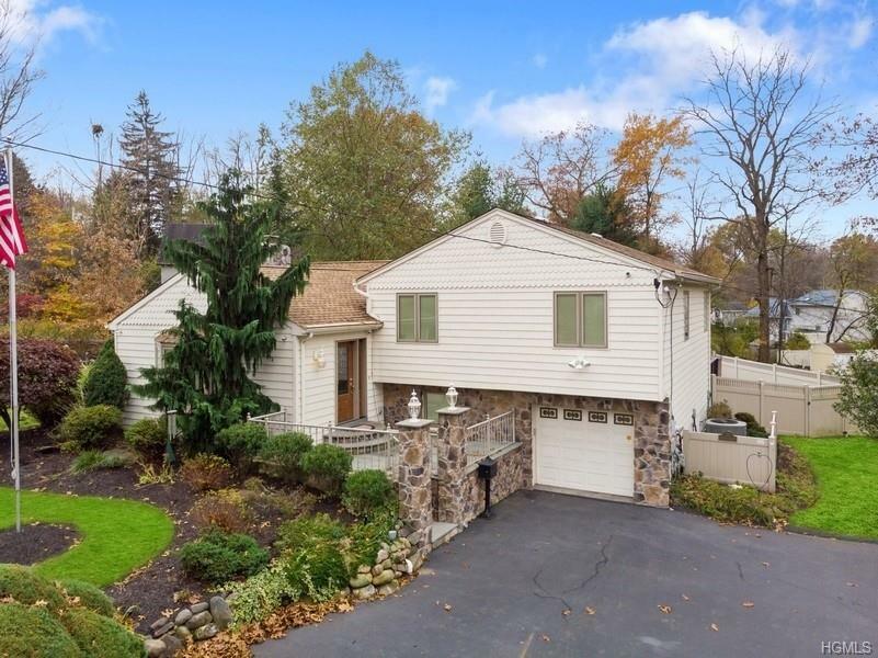 Property Photo:  3 Doscher Avenue  NY 10994 