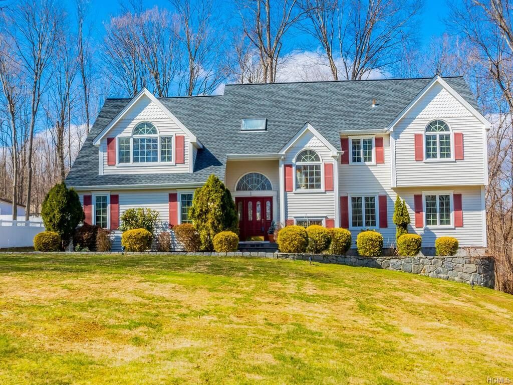 Property Photo:  9 Mancini Drive  NY 10598