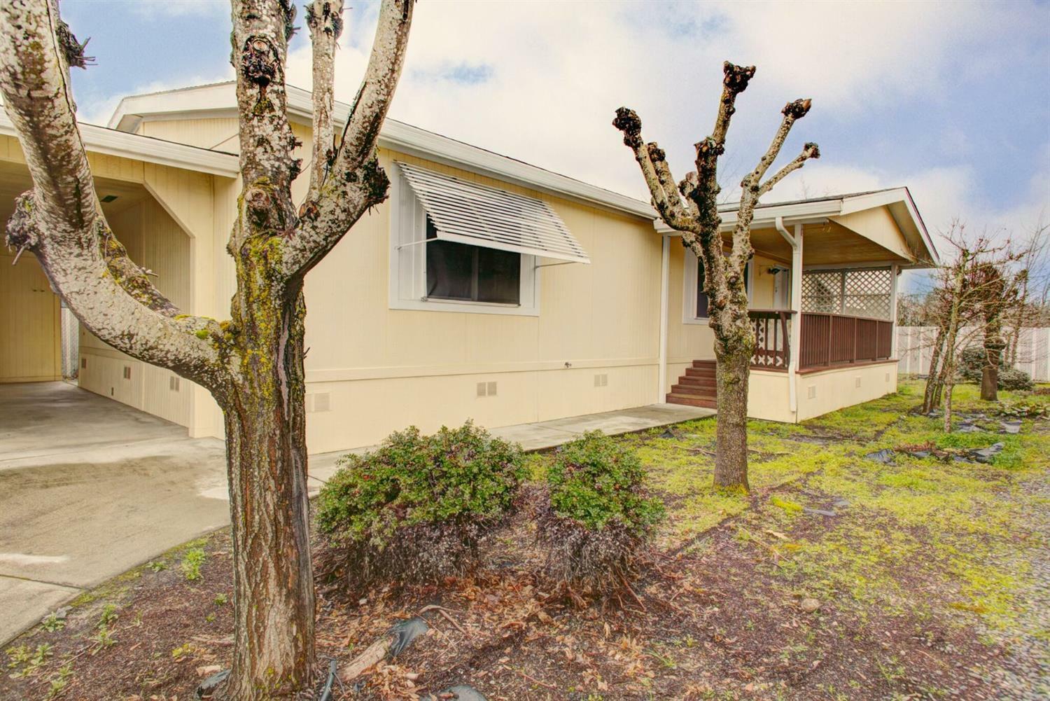 Property Photo:  2329 Bradley Court  OR 97527 