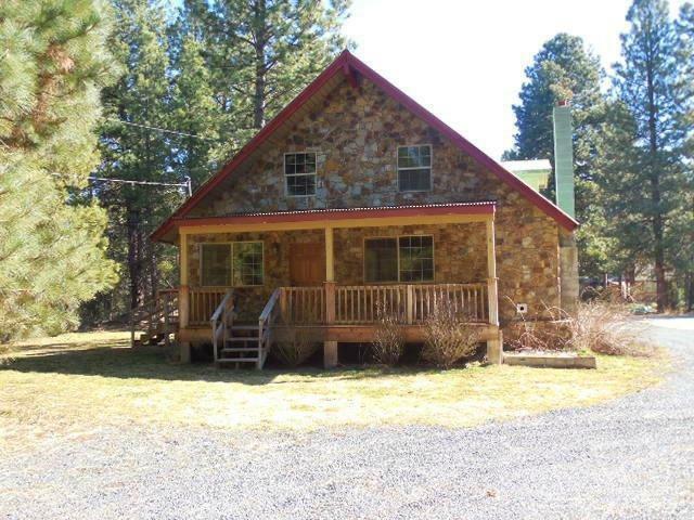 Property Photo: 60516 Brookswood Boulevard OR 97702