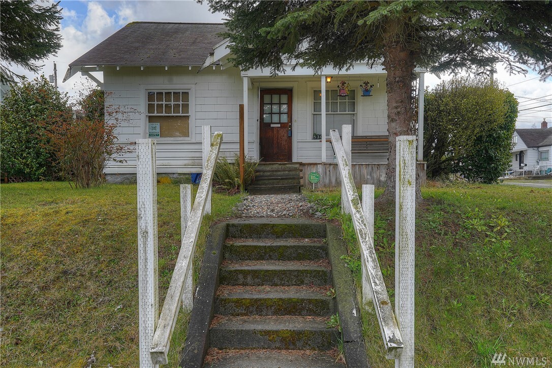 Property Photo:  530 S 54th  WA 98408 