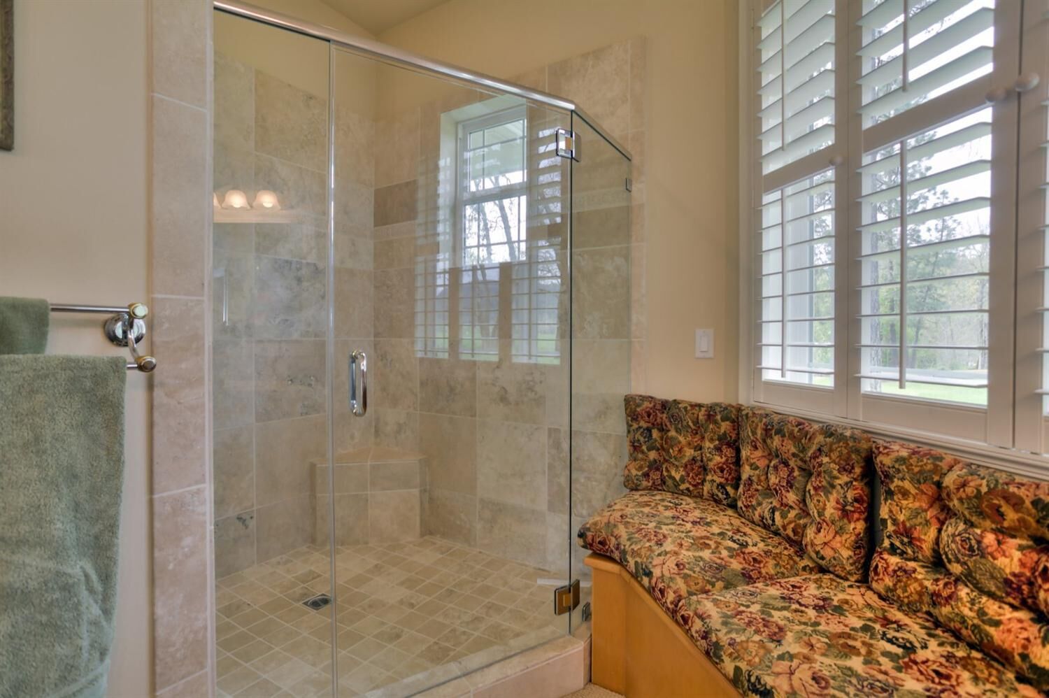 Property Photo: 30490 Hwy 62 OR 97541