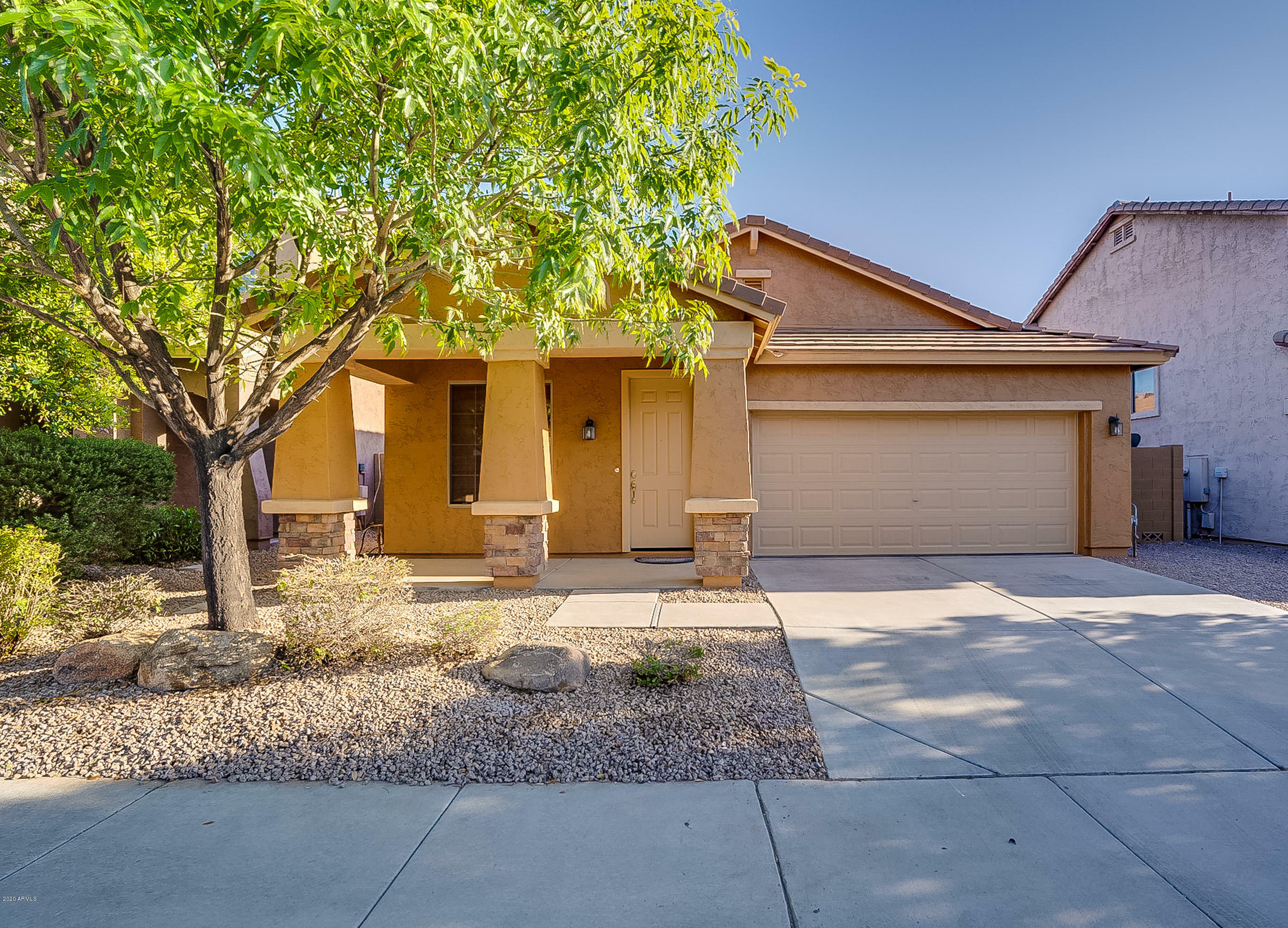 Property Photo:  4189 E Desert Sands Place  AZ 85249 