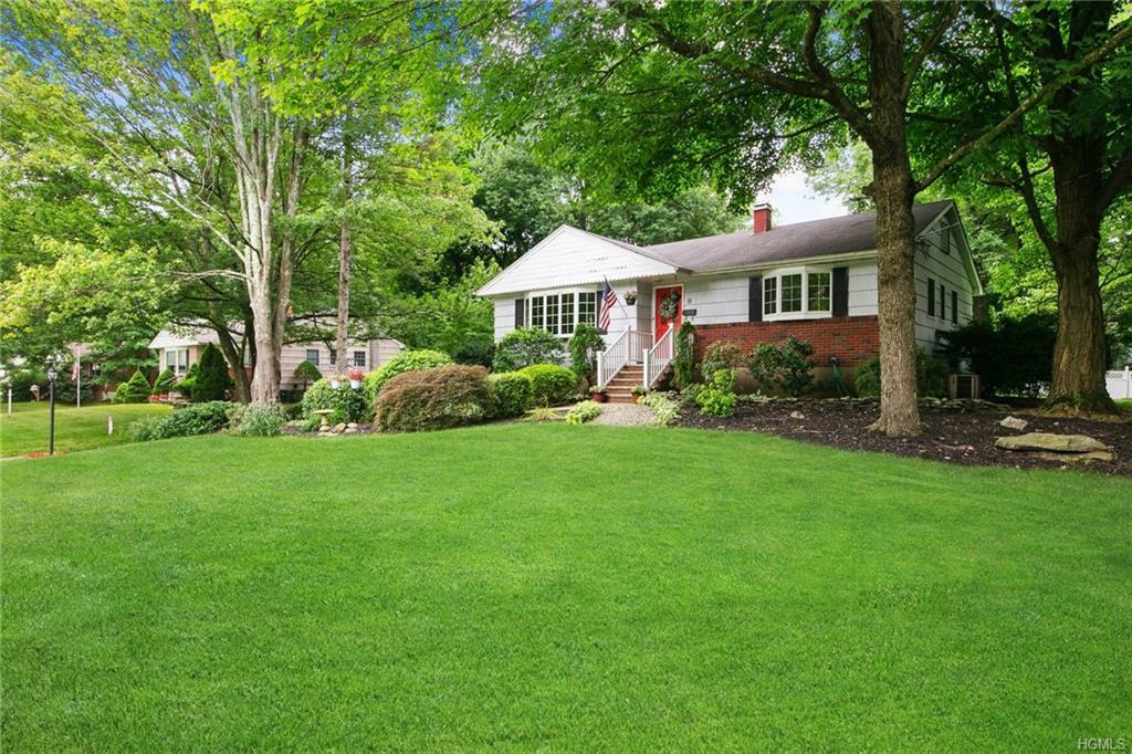 Property Photo:  11 Deerwood Drive  NY 10956 