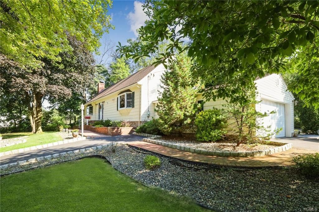 Property Photo: 8 Robin Place NY 10994