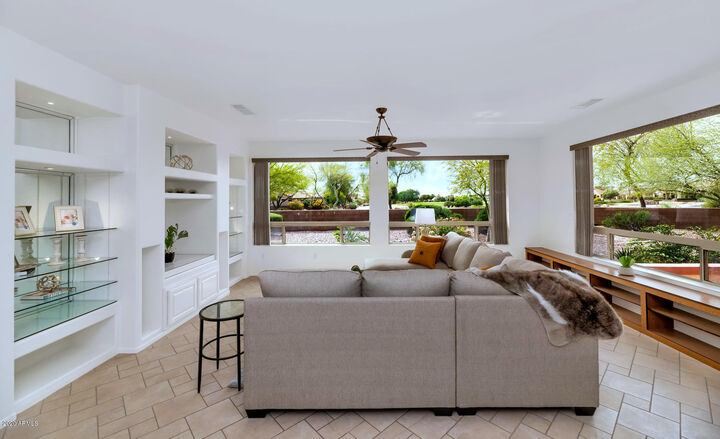 Property Photo:  17851 N Silvergate Court  AZ 85374 