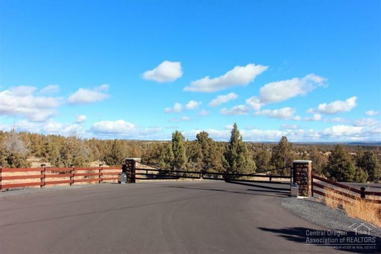 Property Photo:  Lot 95 SE Hondo Court  OR 97754 