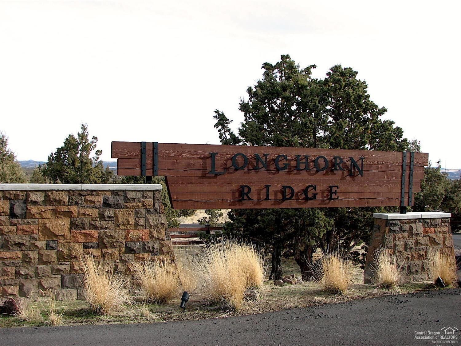 Property Photo: 10971 SE Galveston Loop OR 97754